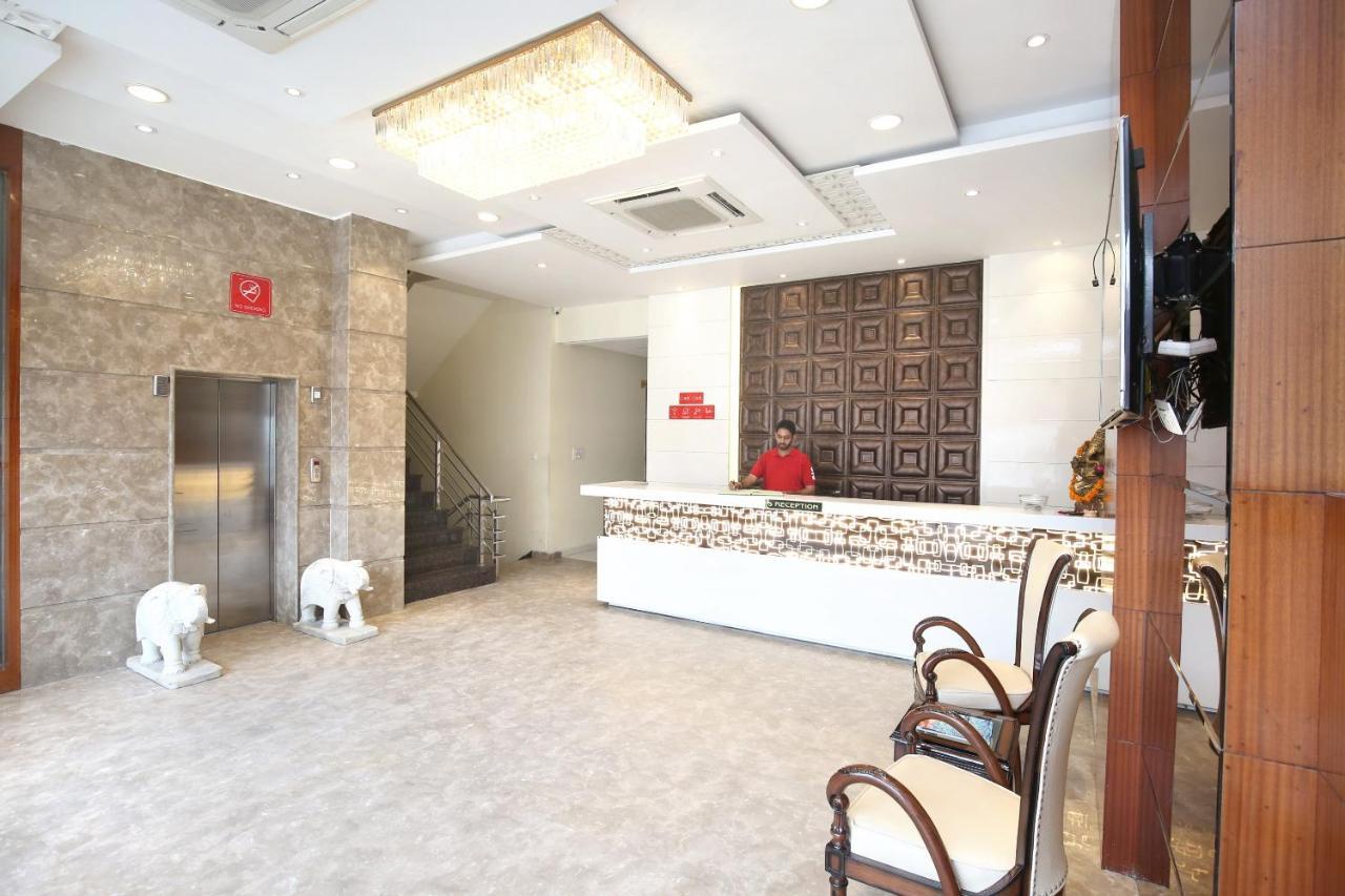 Capital O 8510 Welcome Inn Amritsar Bagian luar foto