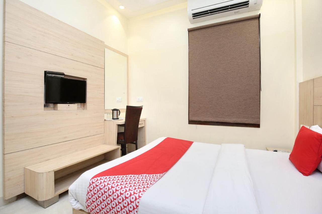Capital O 8510 Welcome Inn Amritsar Bagian luar foto